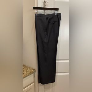 HAGGAR Men’s dress pants. Dark navy blue. Classic Fit. Waist 36 Inseam 30
